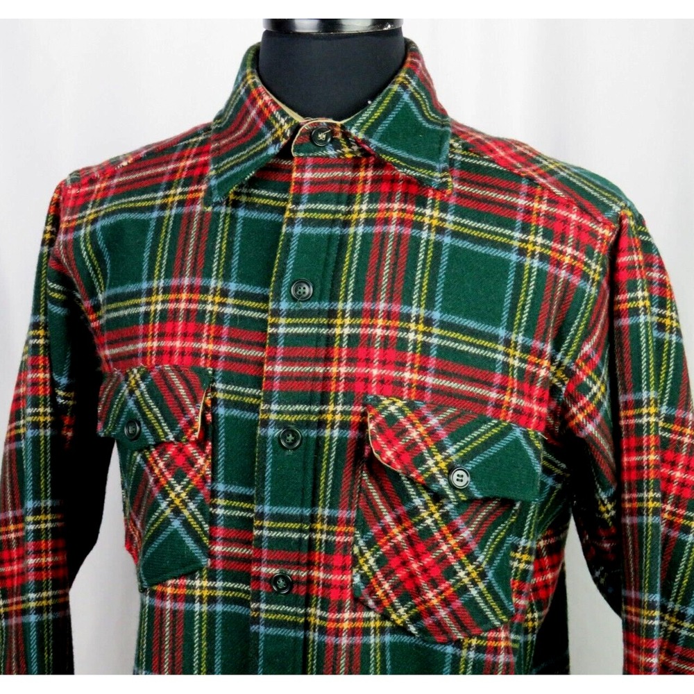 Men's Vintage WOOLRICH Long Sleeved Plaid Wool Blend Button Up Shirt‎ Large - Picture 2 of 8